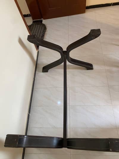 Dining Table and chair ( 6 )