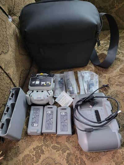 Dji mini 2 4k (New) Not used (Fly more combo)