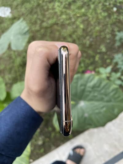 iPhone Xs Max 64gb Pta Approved | Battery change