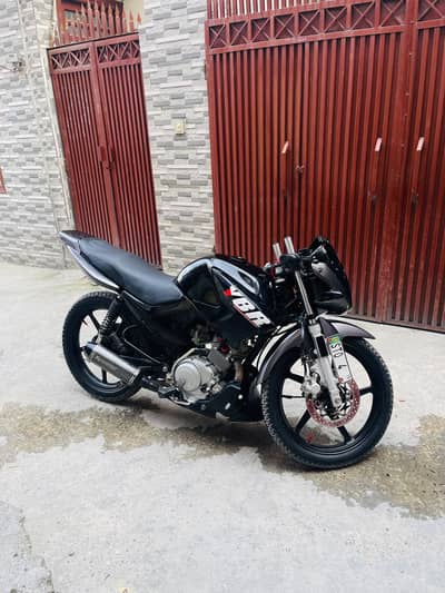 Yamaha YBR Modified
