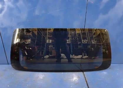 TOYOTA COROLLA/FORTUNER/YARIS/. /PRADO BACK REAR GLASS