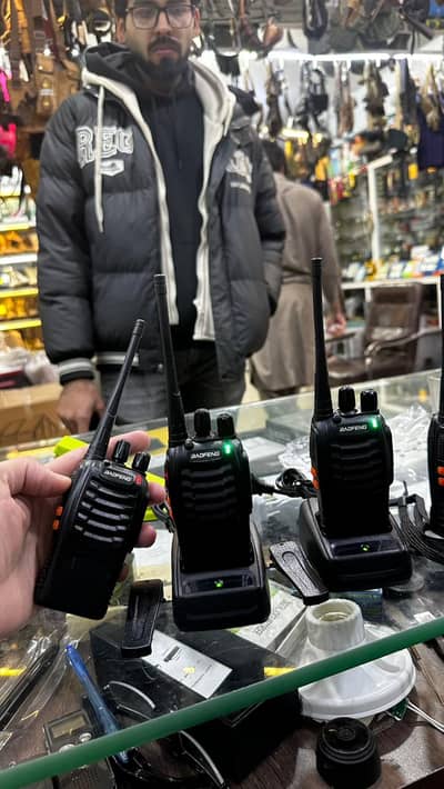 Motorola GP328, MT-828 & KDC1 Walkie Talkie Set | Long Range Wireless