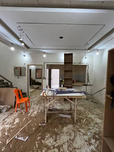 Chance Deal , Prime Location West and Near to Park