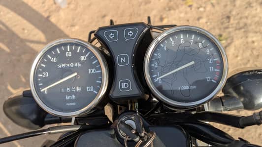 Suzuki GS 150 (2019)