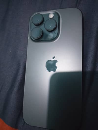 Apple iPhone 16 Pro