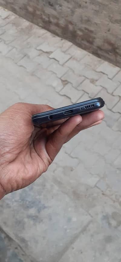 Samsung a50 all ok mobile h use ma 4/128 ma h mobile