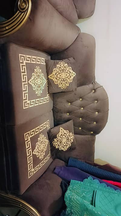 5 seater velvet sofa set with long table is available for sale