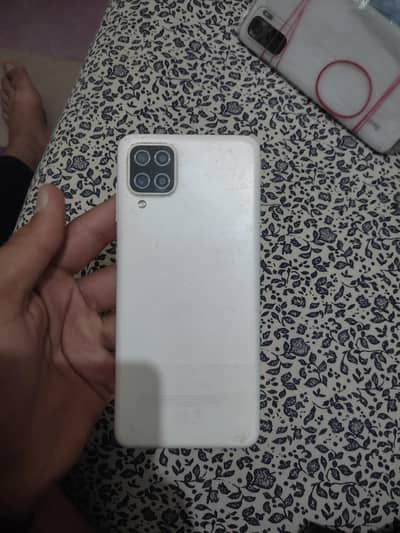 Samsung A12 4/128 tecno oppo vivo