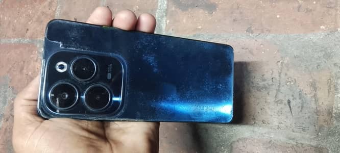 price 35000 all ok ram 8 +8 memory 256 gb