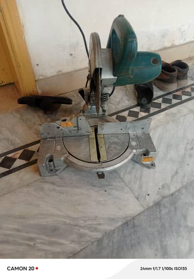 8 inch Makita cutter machine