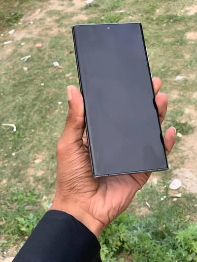 SAMSUNG S22 ULTRA. . . . . . . . . . EXJ POSSIBLY HY