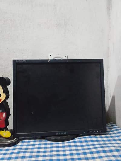 I want to sell this tv it's in good condition with hdmi cable.