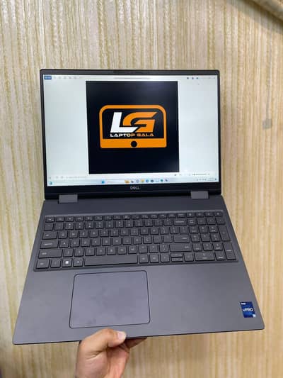 Dell Precision 7670 | Core i7 12th Gen | 32/512  | 8gb Nvidia