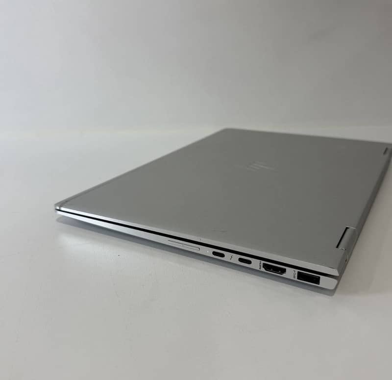 Laptop 2