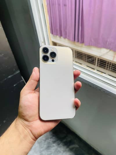 i phone 15 pro max 256 gb factory unlocke natural titanium