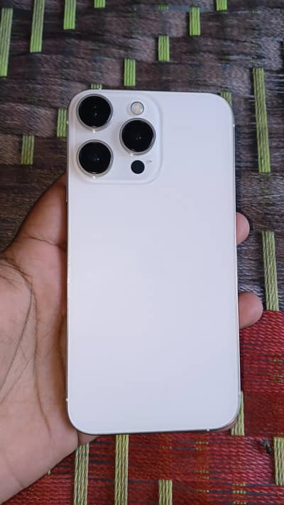 iphone XR convert to 15 pro e sim Time available for 3 months  64gb