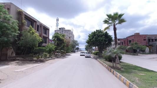 Luxury corner apartment for Rent