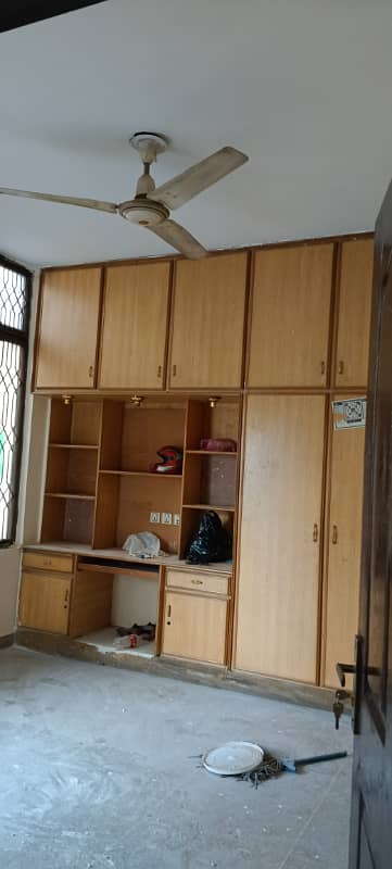 5 MARLA INDEPENDENT HOUSE FOR RENT