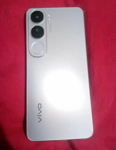 Vivo Y200
