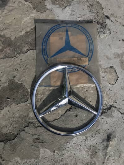 Mercedes Benz W203W211W204 AMG Emblem Monogram W114/W115 Parts