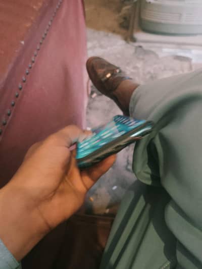 pop cemra khrab hy bak balr hy