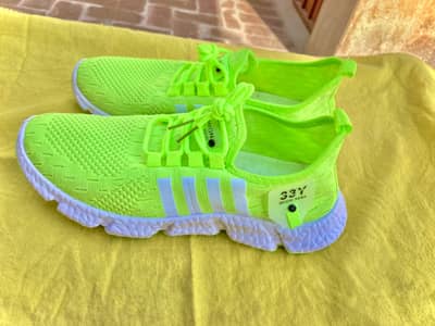 Neon Green Lightweight Sports Joggers Shoes - Urgent Sale