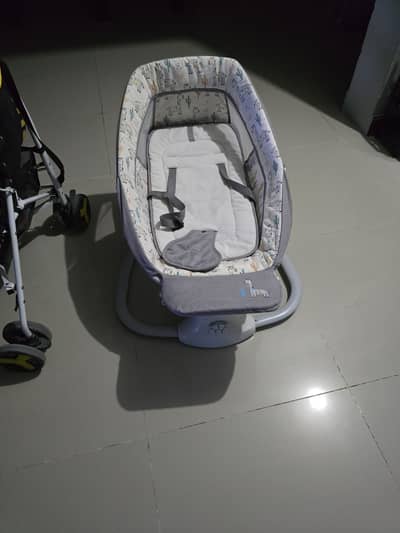 Urgent for sale  swing form dubai