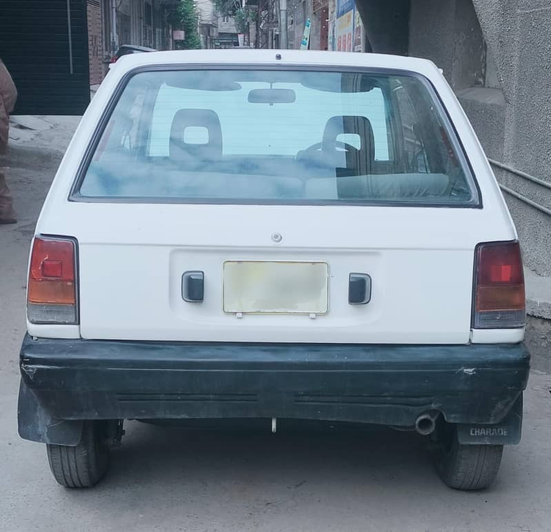 Charade model 1986 two door 1