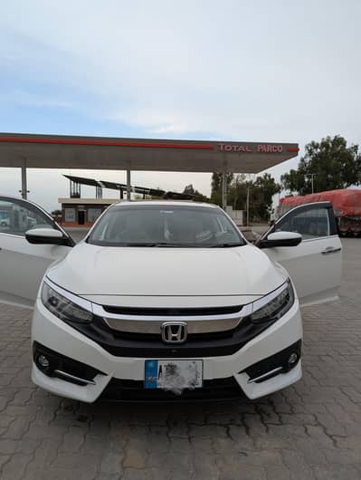 “ہونڈا سوک — گھر کی استعمال شدہ، بلکل صاف ستھری، ٹوٹل جینئن