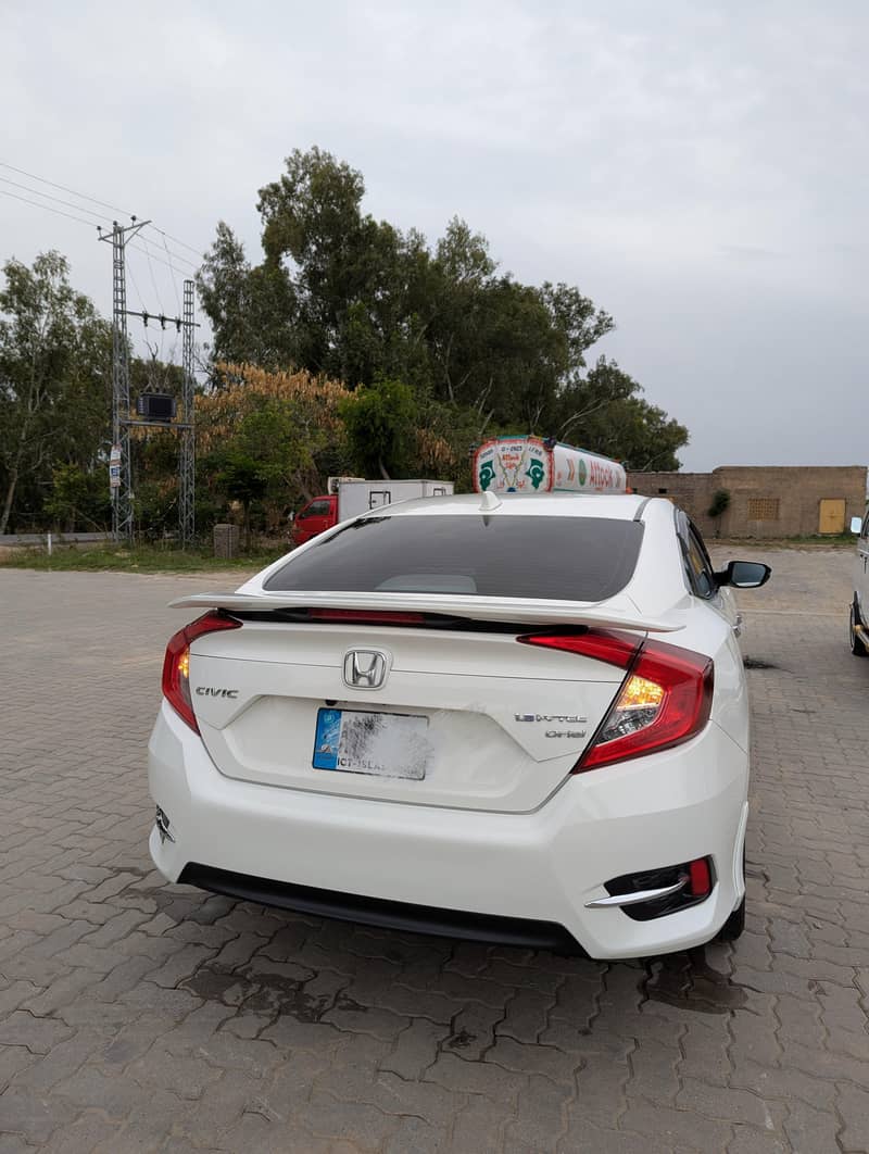 “ہونڈا سوک — گھر کی استعمال شدہ، بلکل صاف ستھری، ٹوٹل جینئن 5