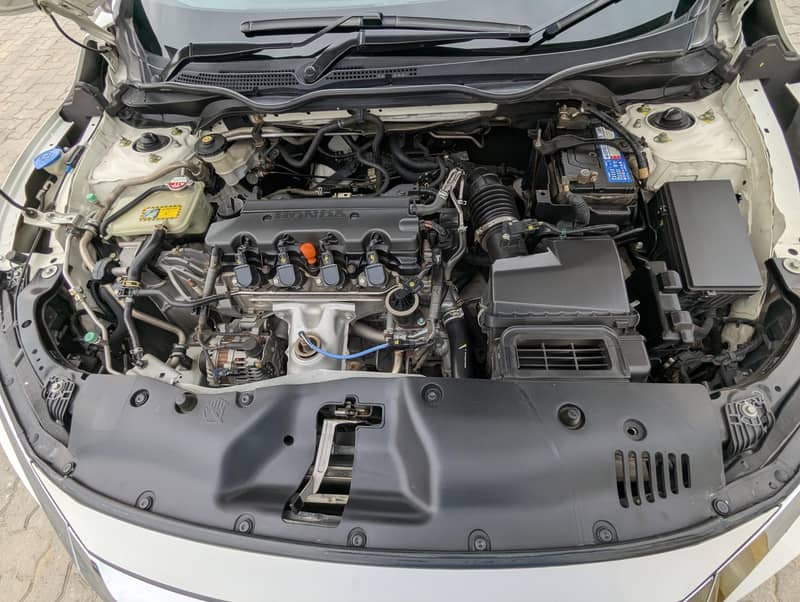 “ہونڈا سوک — گھر کی استعمال شدہ، بلکل صاف ستھری، ٹوٹل جینئن 17