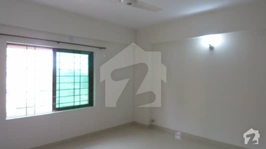 10 Marla 3 Bed Brand New Flat For Sale In Askari 11 Lahore