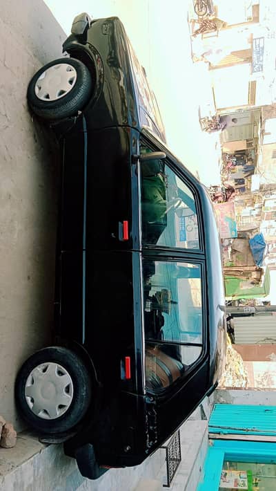 800cc fx car good condition  long drive ok car 3 tyr new