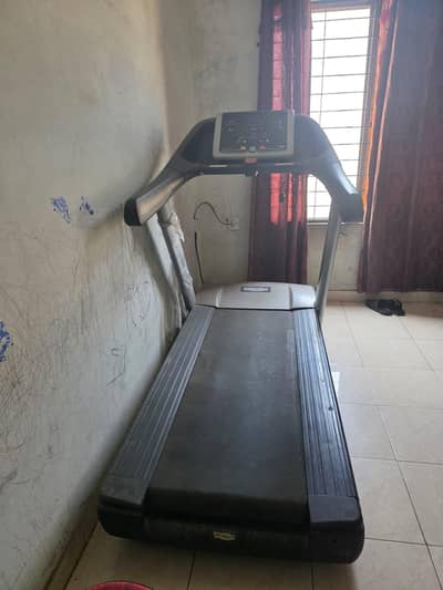 Technogym Excite Treadmill