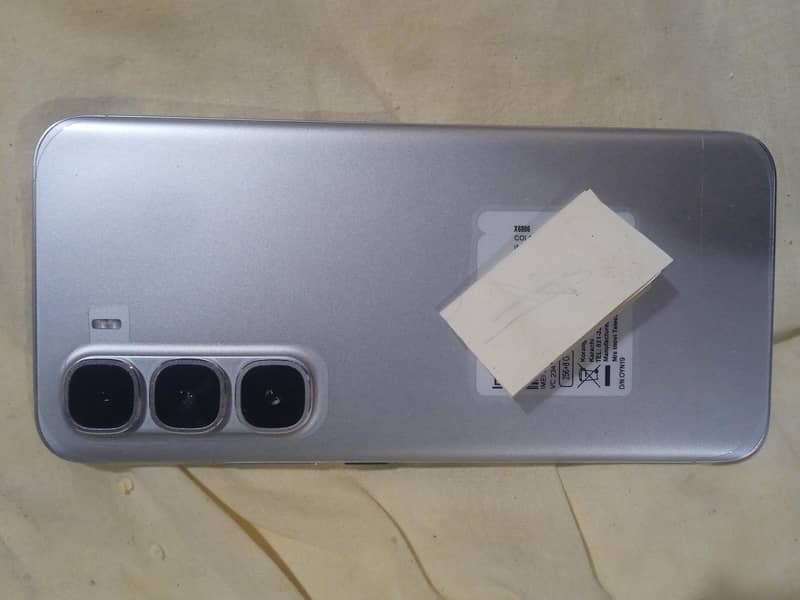 hot 60 pro plus 8 /256 1