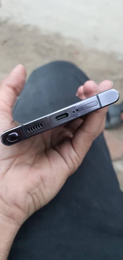 Samsung S22 Ultra 5G 100xzoom 12ram/256 memory PTA Approved with box