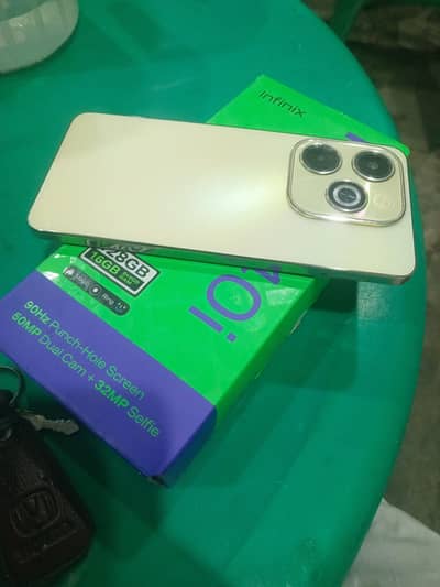 hot 40i 8 ram 128 gb. 03043880862