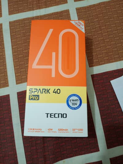 Tecno Spark 40 Pro