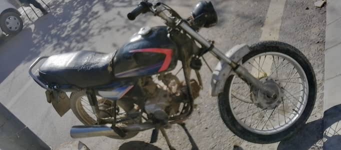 Honda 100 Pridor 2004 model