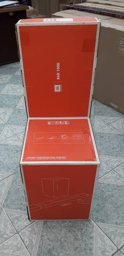 JBL BAR 1000 9.1 CHANNEL DOLBY  850 WATTS