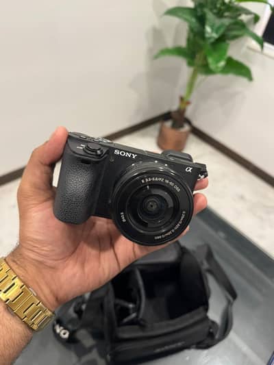 Sony a6500  10/10 condition