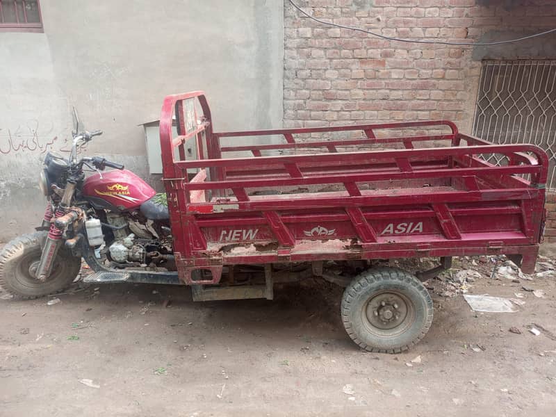 Loder Rickshaw. 200cc 2