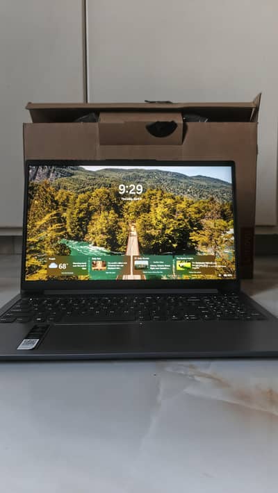 Lenovo Ideapad Slim 3 13th Gen Core i7 DOS(16GB-512GB)