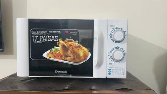 Dawlance Microwave Oven – 3 Months Used, 10/10 Condition