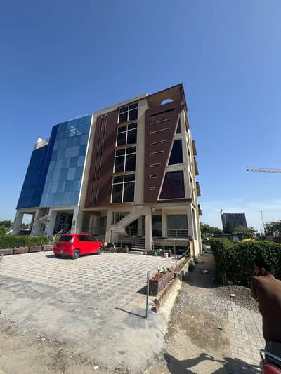 5 Marla Plaza Mumtaz City Urgent For Sale