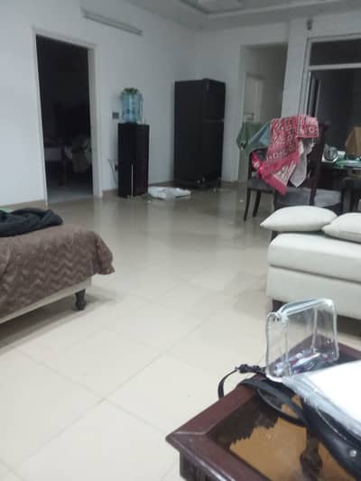 2 door gud fridge for sale