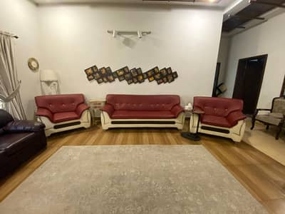comfortable and best condition imported sofa set 7 seater for sale