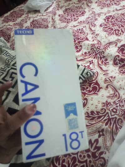 tecno camon 18t  box