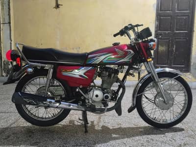 Honda 125 22/23
