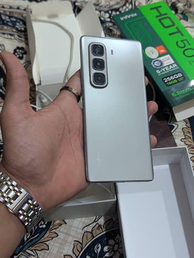 infinix hot 50 pro plus